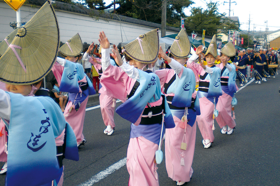 Mitake-Town：1st Saturday of August